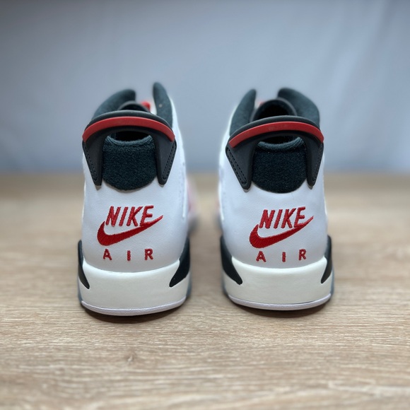 Air Jordan 6 Retro Carmine - Picture 5 of 7